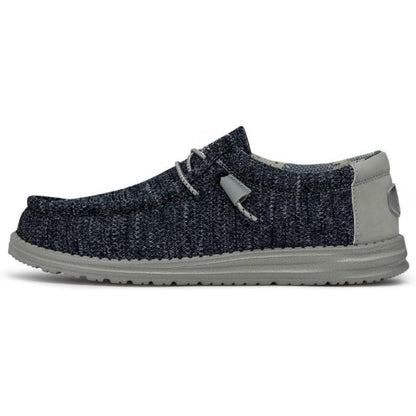 Men Easy Fit Textured Sneakers With Light Sole